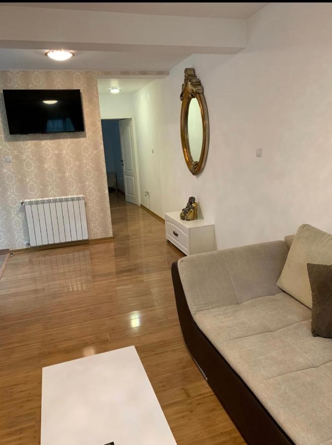 Apartament Micsunelelor Cu Parcare Privata Iasi Buitenkant foto